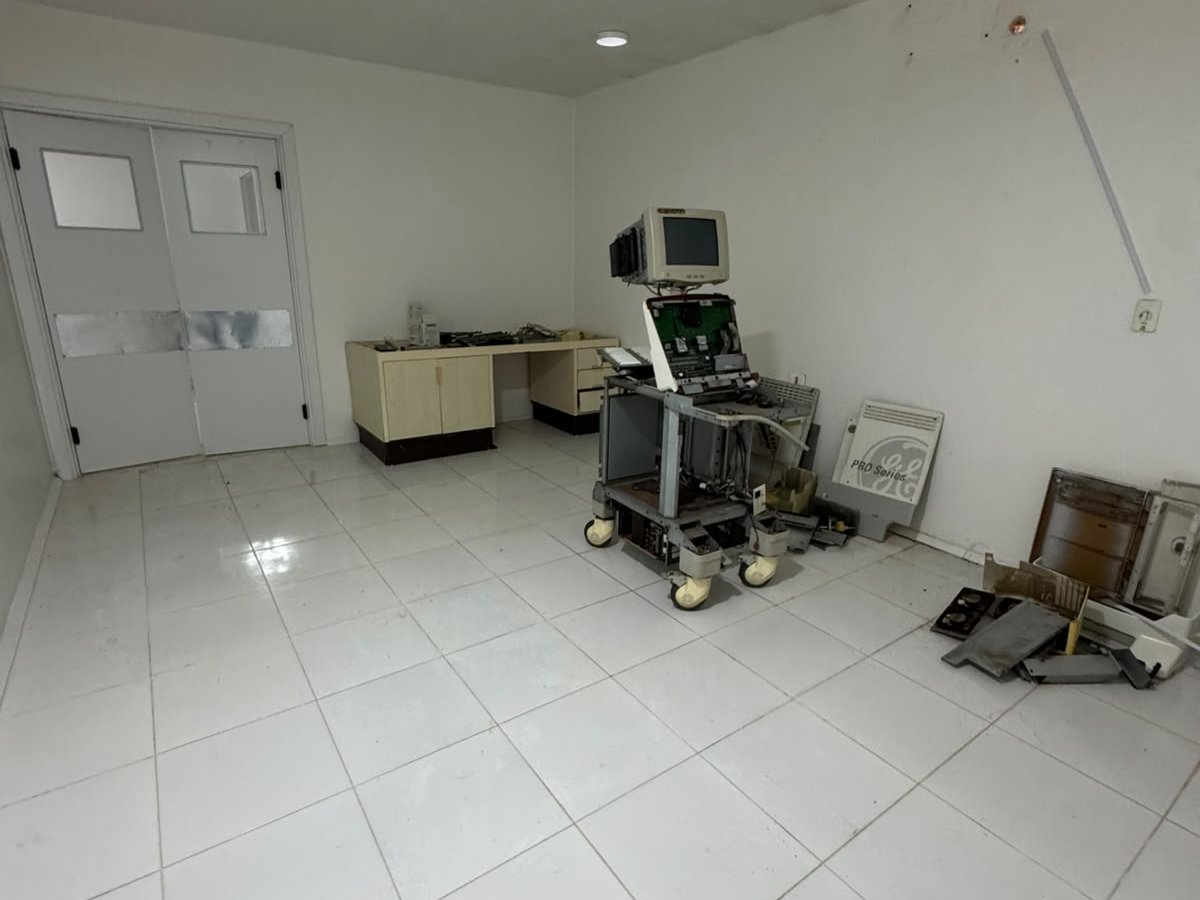 ALQUILO SALÓN PARA CLINICA EN LA PALOMA — foto 2