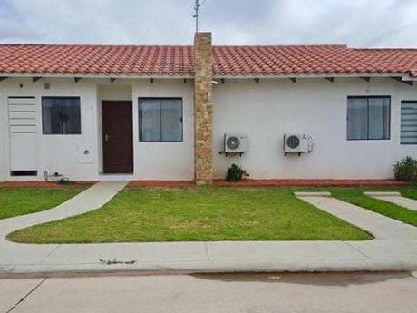 Casa En Venta A Estrenar En La Fontana Riviera 2
