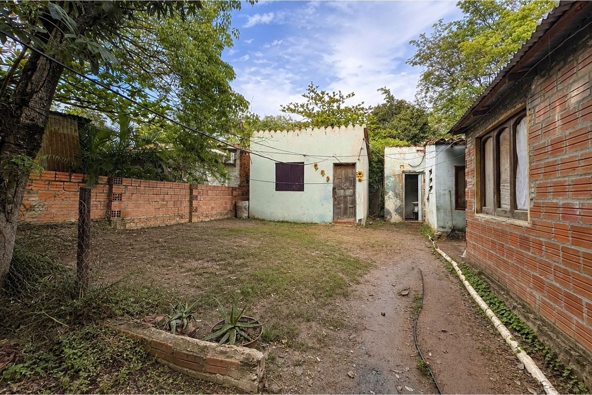Casa en venta en Zeballos Cué