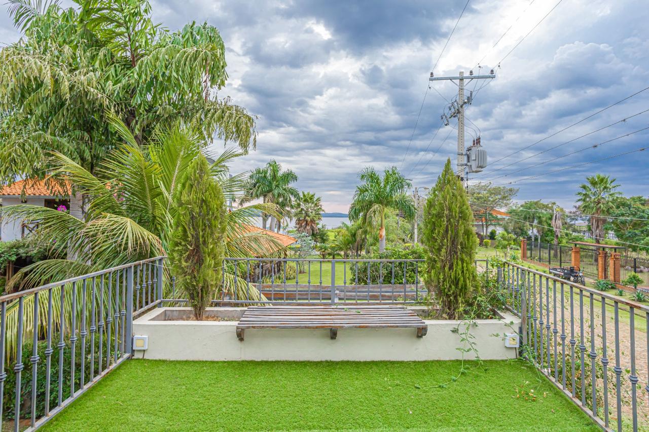 VENDO EXCLUSIVA RESIDENCIA EN SANBER — foto 3