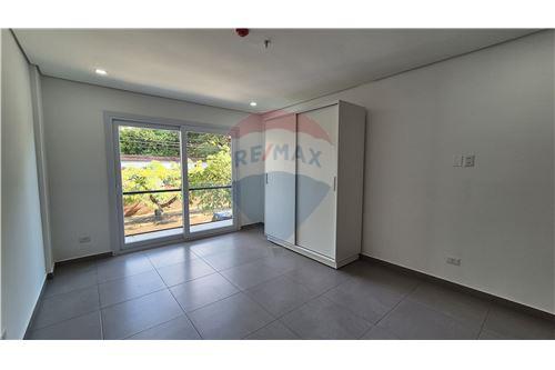 DEPARTAMENTO ZONA PASEO LA GALERIA — foto 2