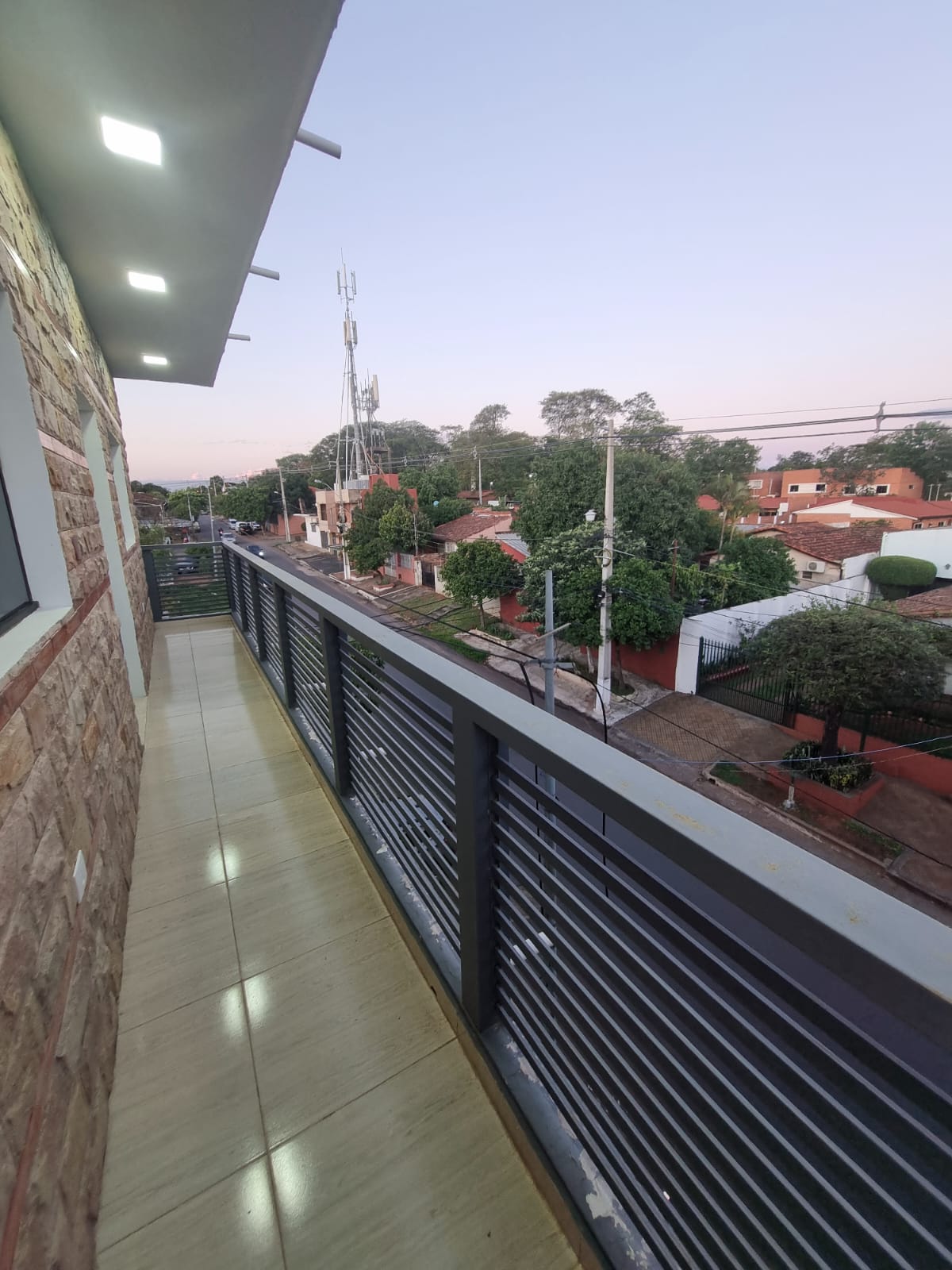 ALQUILER DE DEPARTAMENTO ZONA FERNANDO DE LA MORA — foto 2