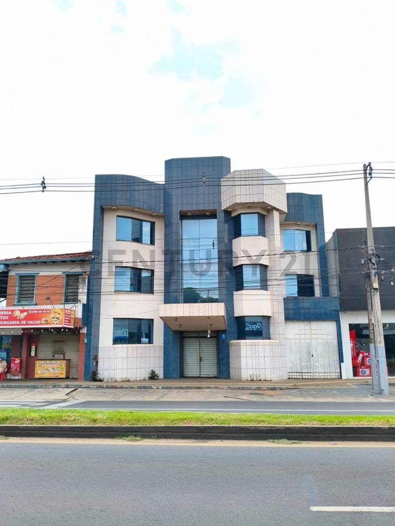 Casa en venta en Luque — foto 2