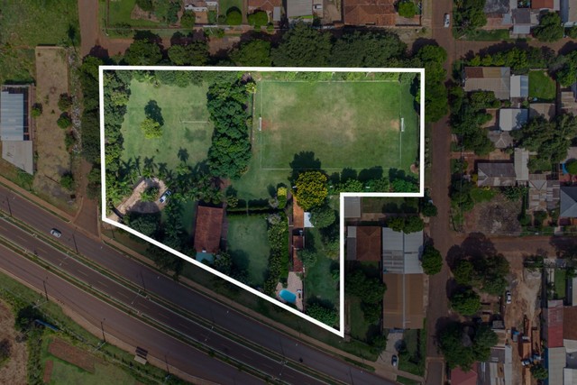 Terreno de 8,592 M2 posee cancha de fútbol y voley + Piscina — foto 3