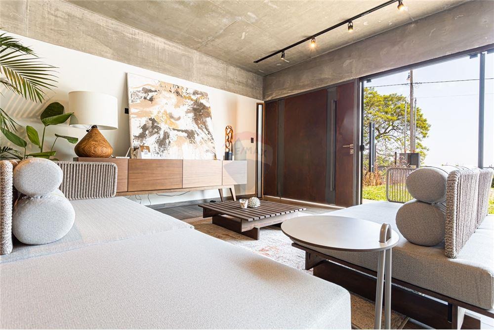EN VENTA RESIDENCIA A ESTRENAR CON VISTA AL LAGO — foto 2