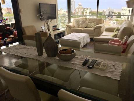 Moderno Apartamento Sobre 21 De Setiembre!!!