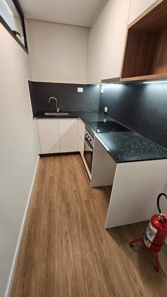 DEPARTAMENTO EN ALQUILER EDIFICIO LAURUS — foto 2