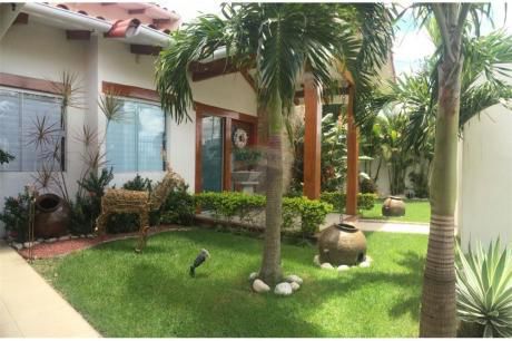 Casa De 2 Plantas En Urubo Con Precio De Oferta!!!