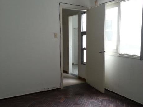 Alquila Apto A 2 Cuadras Del Nuevo Centro Shopping 1 Dorm