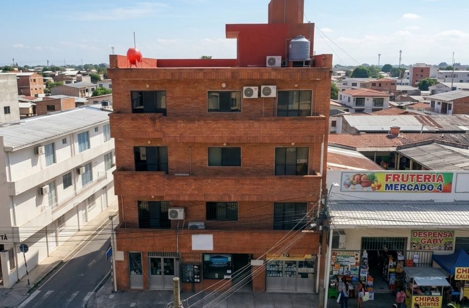 Local comercial en venta en Pettirossi, Asunción — foto 3