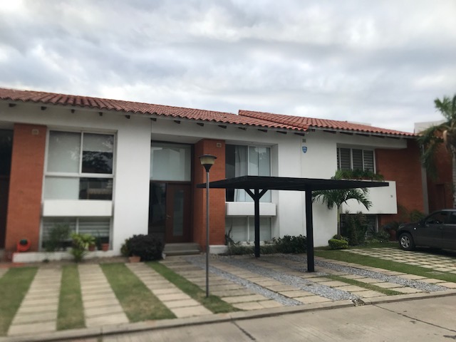 Casa en alquiler en Norte