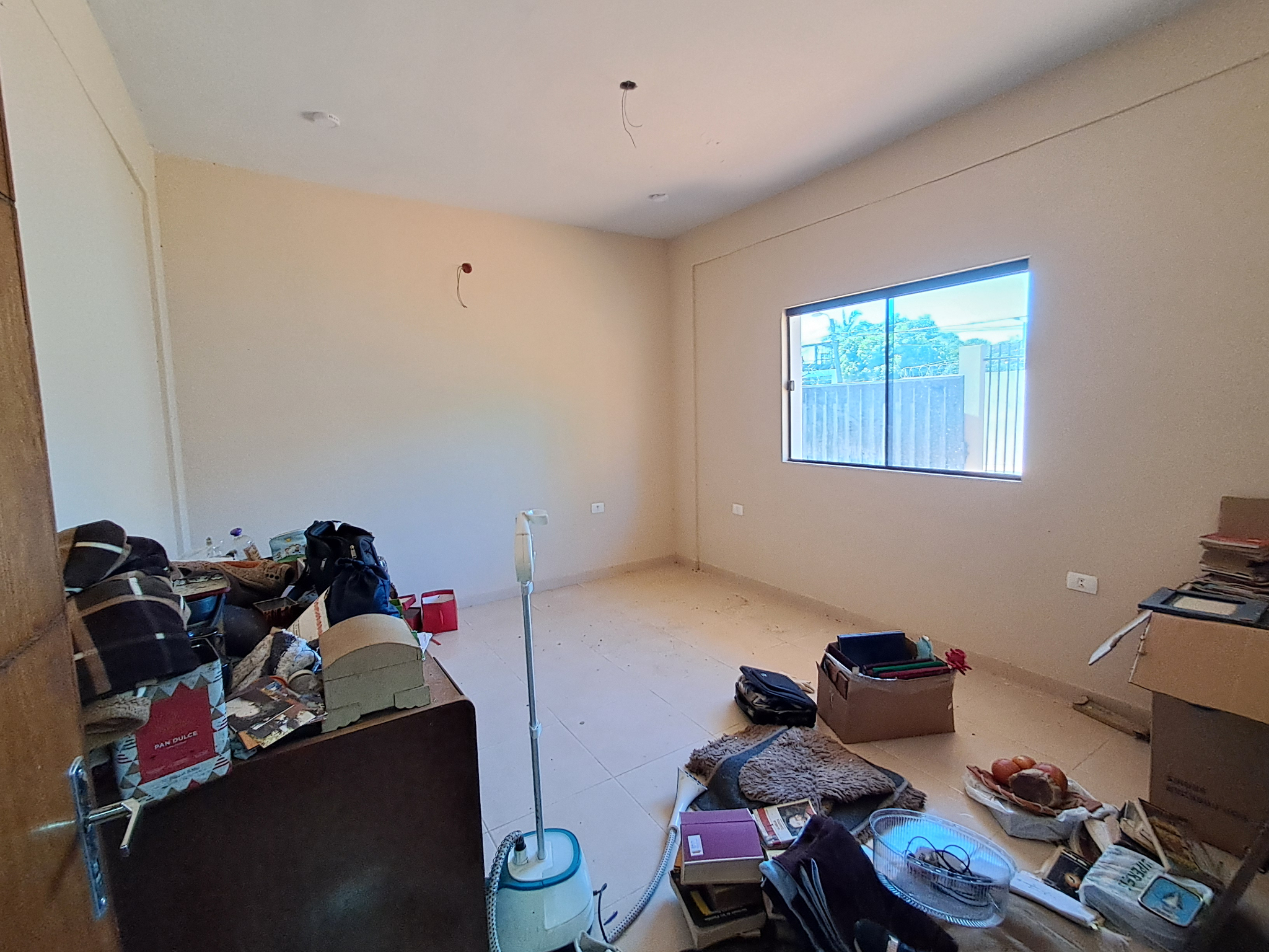 Venta De Casa Minimalista - Barrio Santa Ana - San Lorenzo — foto 2