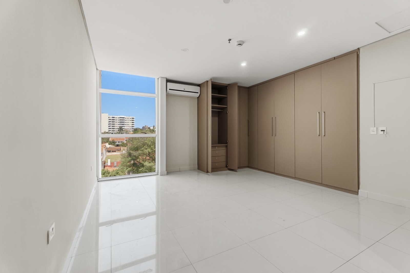 Departamento en venta en Mburicaó