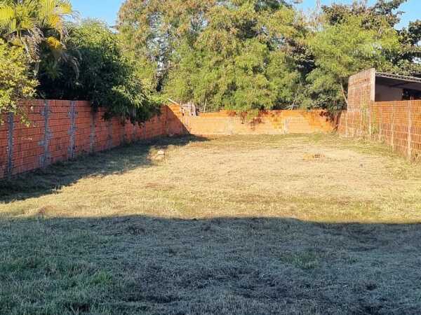 INVERSIÓN EN VILLA HAYES! - TERRENO EN BARRIO GOLONDRINA — foto 2