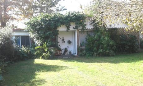 Al Sur Próximo A Giannattasio. Casa + Apto.
