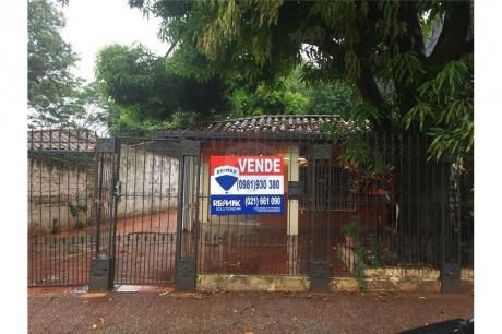 Vendo Casa Con Amplio Terreno En San Lorenzo