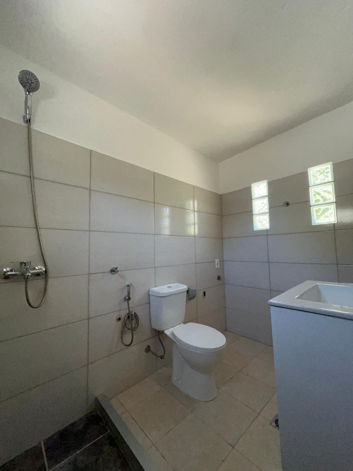 Dueño Alquila Monoambiente con cocina definida y baño completo. · Foto 7