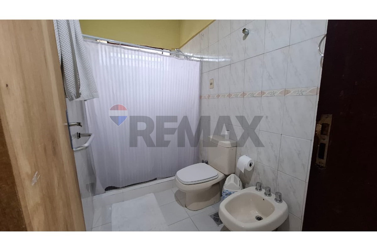 Casa - Alquiler - Lambaré, Central, Paraguay, Ven a conocerlo! — foto 3