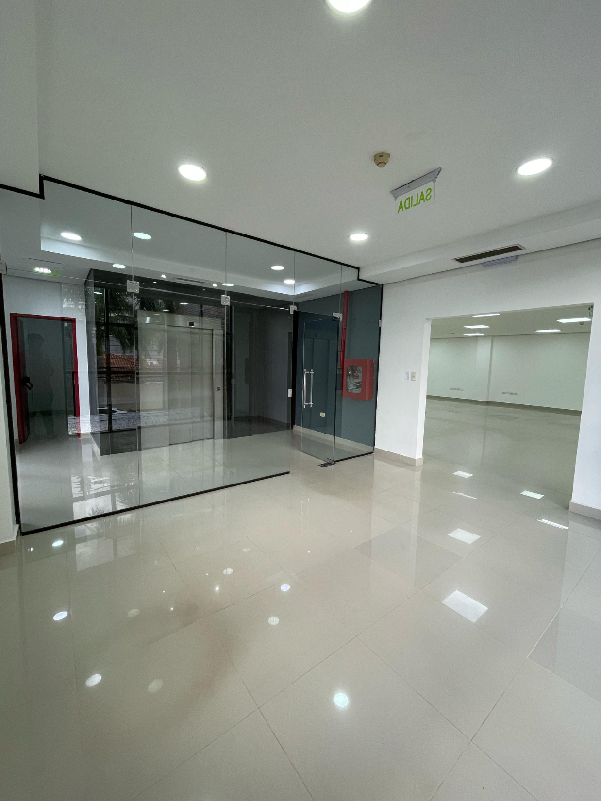 EN ALQUILER OFICINA DE 305 M2 ZONA SHOPPING DEL SOL — foto 3