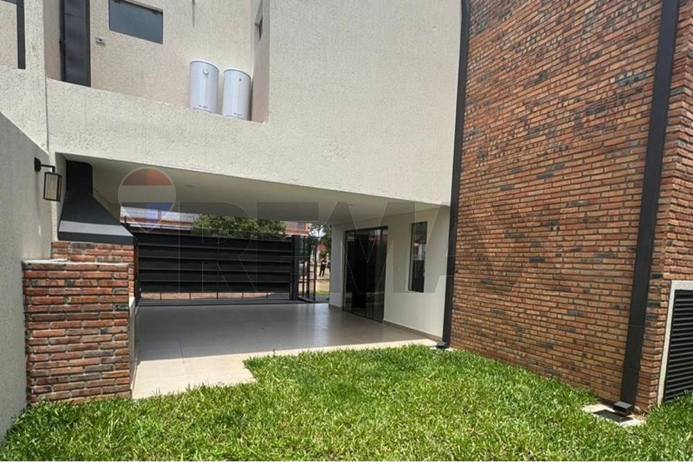 Nueva en el Mercado Duplex - Venta - Luque, Paraguay — foto 3