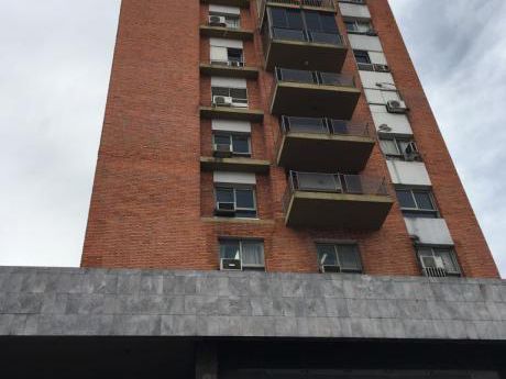 Vendo Hermoso Departamento En Pleno Centro De AsunciÓn