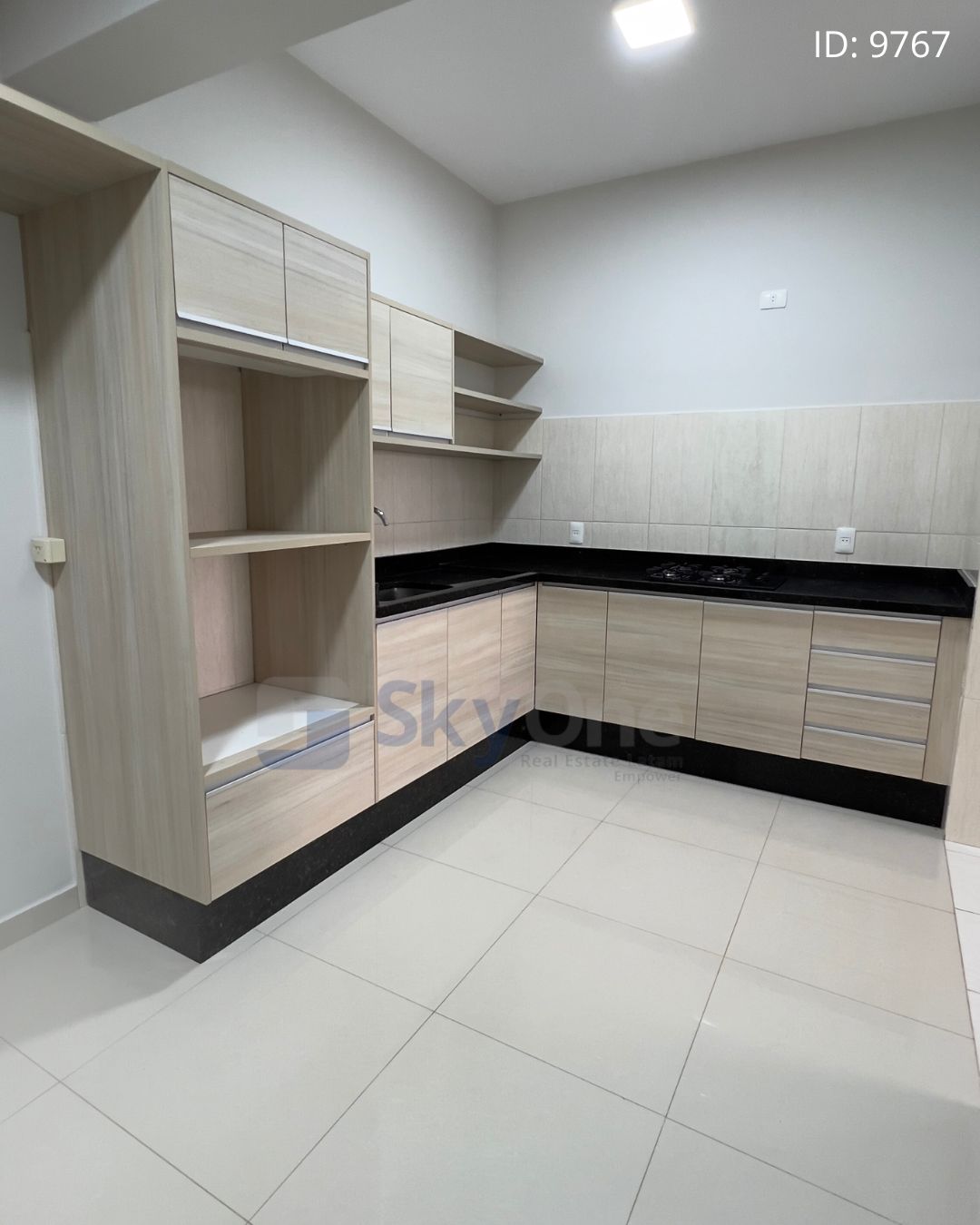 ¡EN VENTA HERMOSO DEPARTAMENTO EN EL CENTRO DE HERNANDARIAS — foto 2