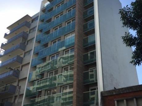 Estrene Apartamento 1 Dormitorio En 26 De Marzo