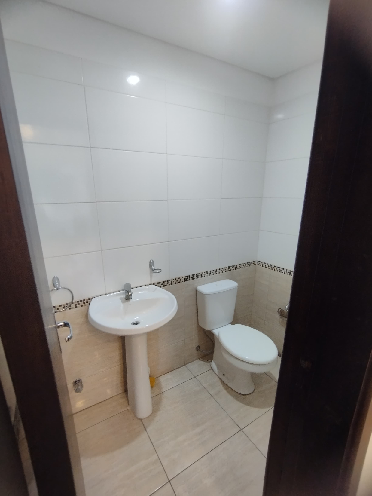 VENDO MONOAMBIENTE EJE CORPORATIVO — foto 2