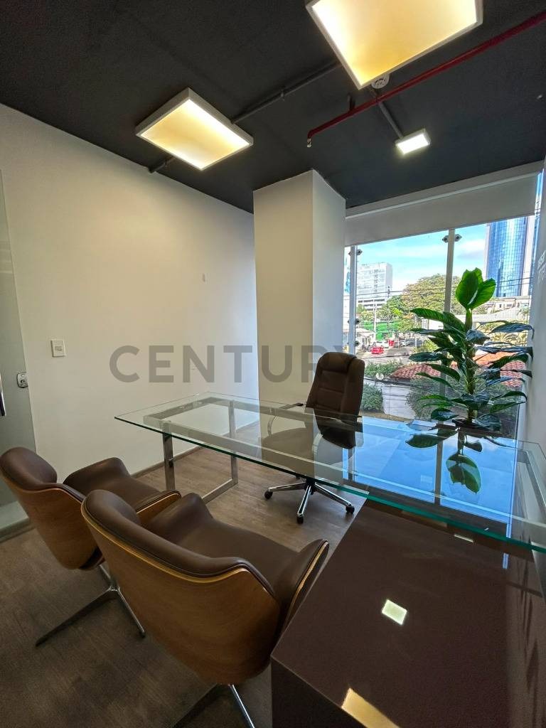 ALQUILO OFICINA CORPORATIVA EN EDIFICIO ATRIUM — foto 2