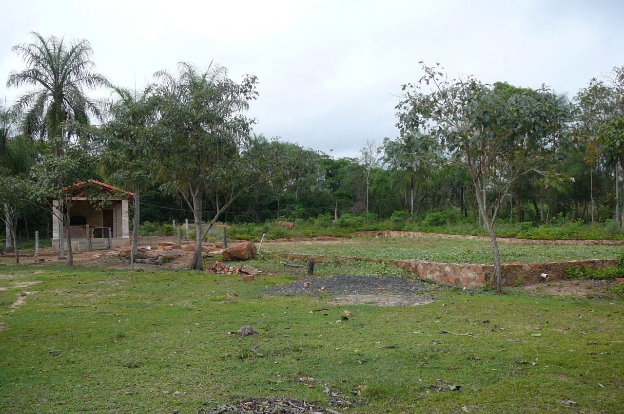 SE VENDE EXCELENTE PROPIEDAD EN ARROYOS Y ESTEROS — foto 3