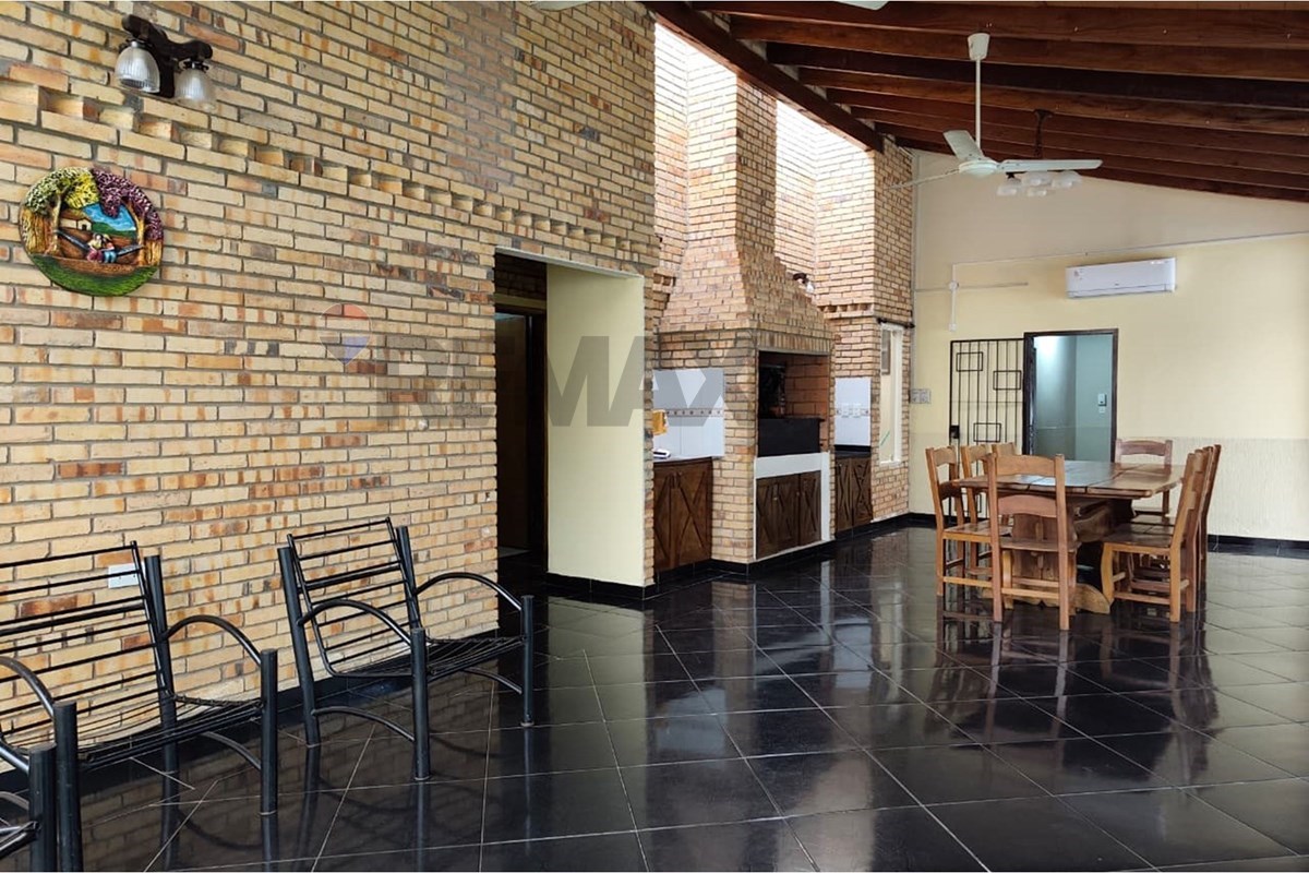 Casa - Alquiler - Fernando De La Mora, Central, Paraguay — foto 3