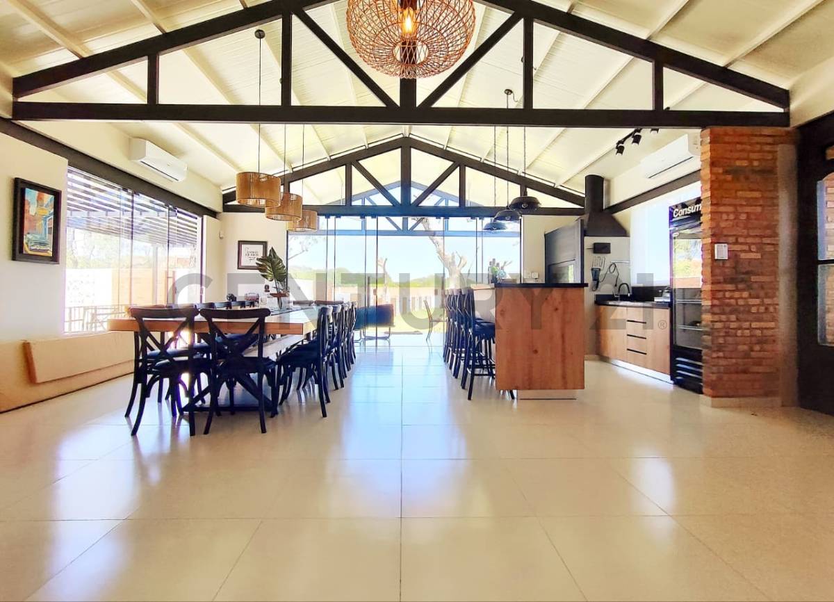 EN VENTA CASA QUINTA EN SAN BERNARDINO - BARRIO SANTO DOMINGO — foto 2