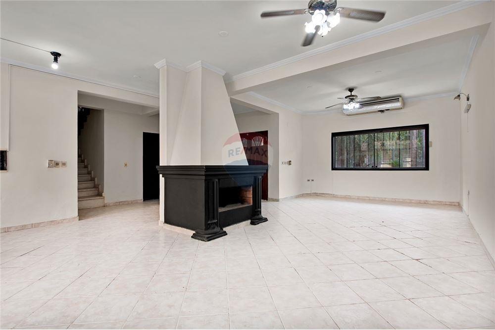 VENDO CASA EN BARRIO HERRERA — foto 2