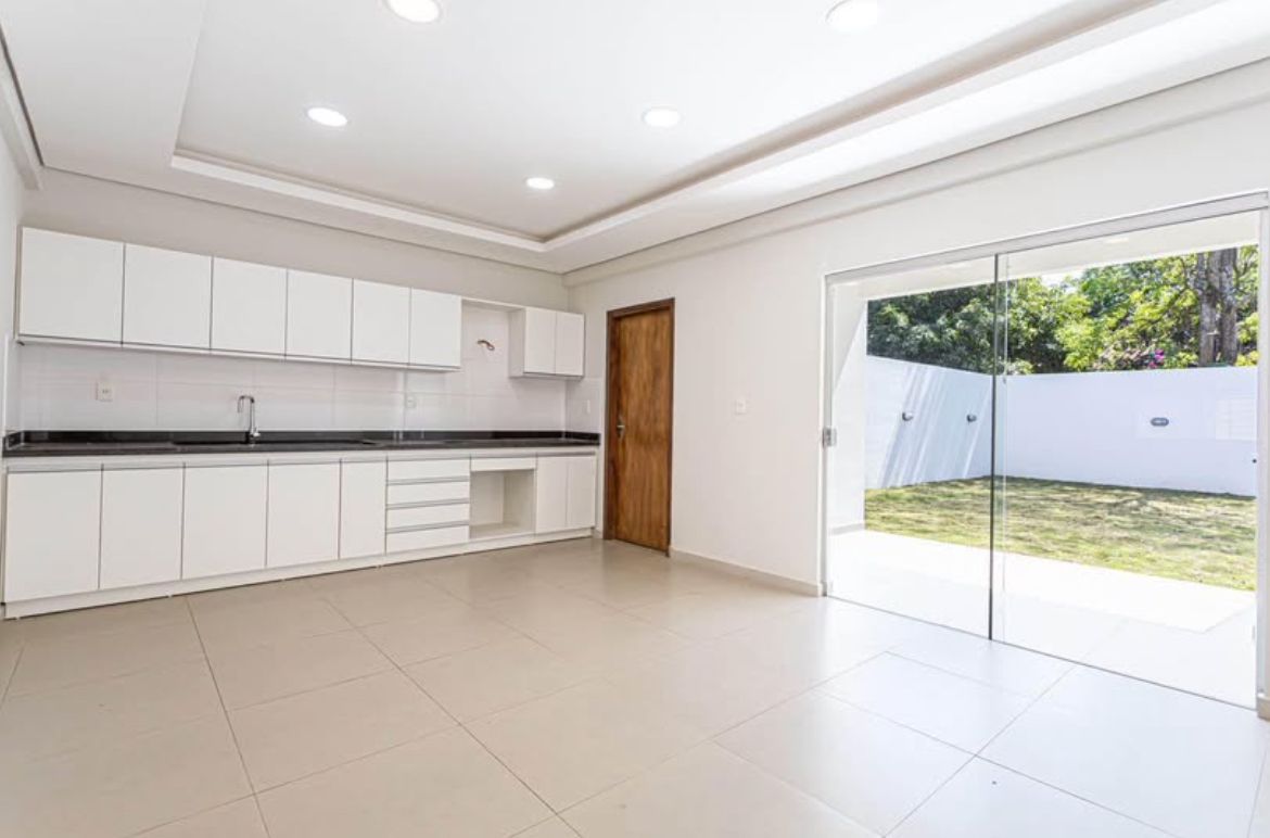 En Venta Dúplex en Lambare zona Municipalidad. — foto 2