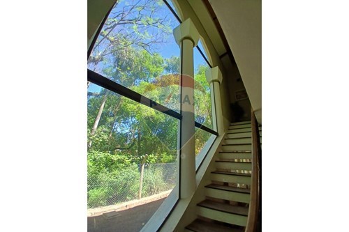 Casa-Venta-PY Cordillera San Bernardino 420 Avenida del lago — foto 2