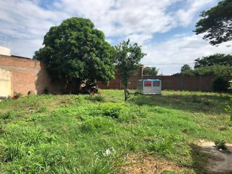 Terreno En Venta Sobre Avenida Principal, Zona Sur