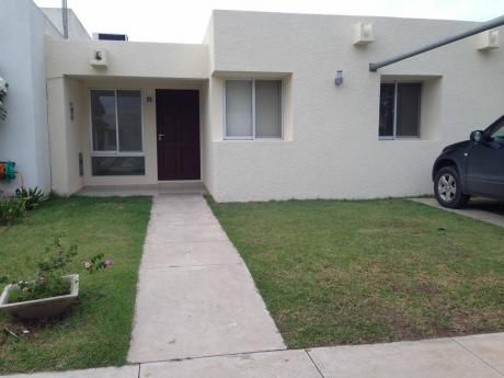 Casa En Alquiler En Zona Norte