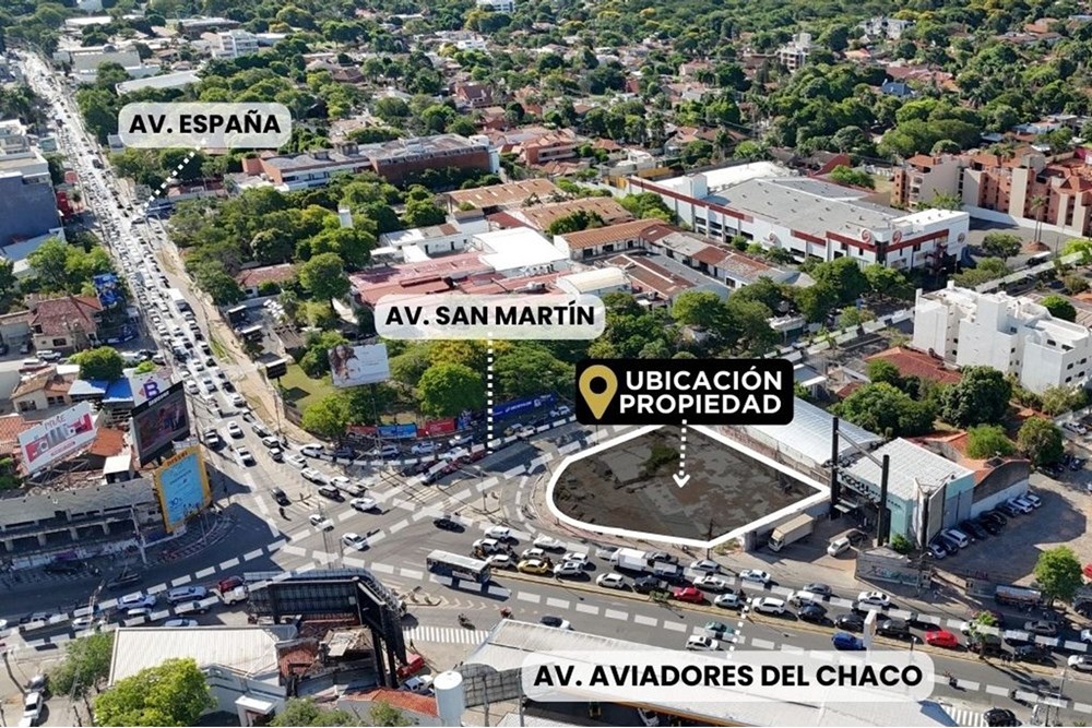 En Alquiler IMPORTANTE Terreno Sobre Aviadores — foto 3