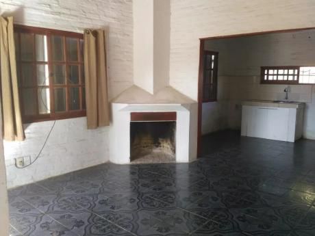 Oportunidad!! Alquiler De Casa 2 Dormitorios