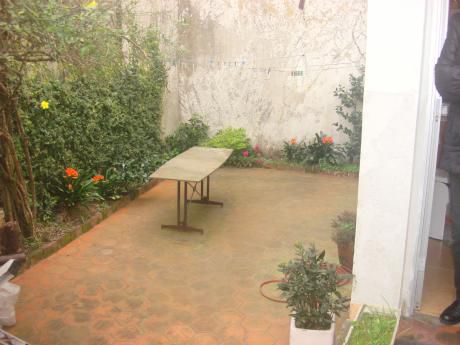Linda Casa En Alquiler Para Vivienda O Empresa