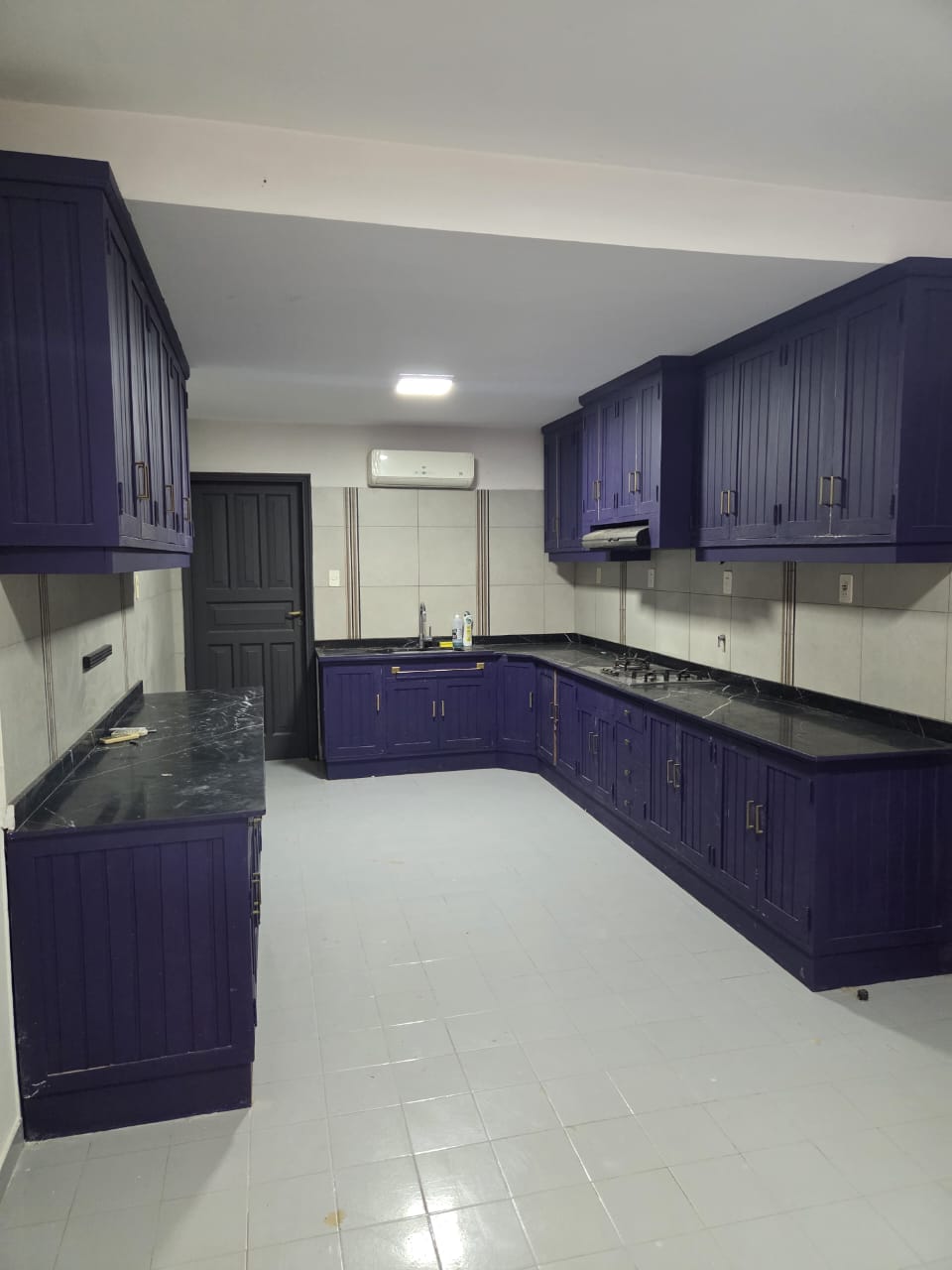 ALQUILER DE CASA EN BARRIO MARISCAL ESTIGARRIBIA — foto 3