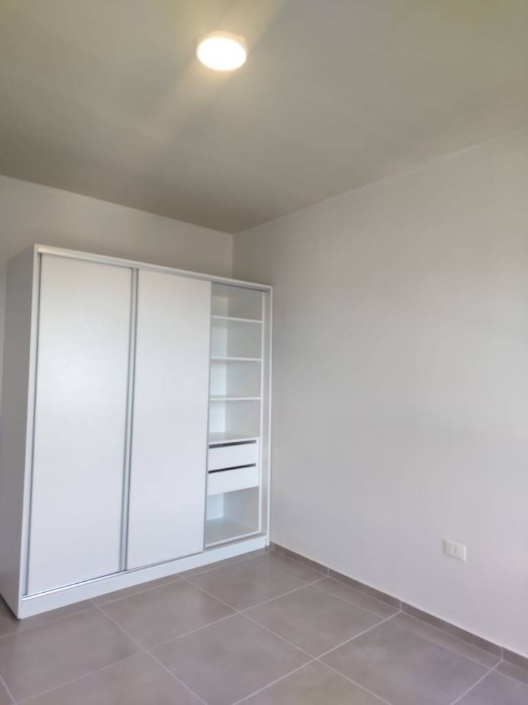 EN VENTA DEPARTAMENTO DE 2 HABITACIONES EN LUQUE — foto 2