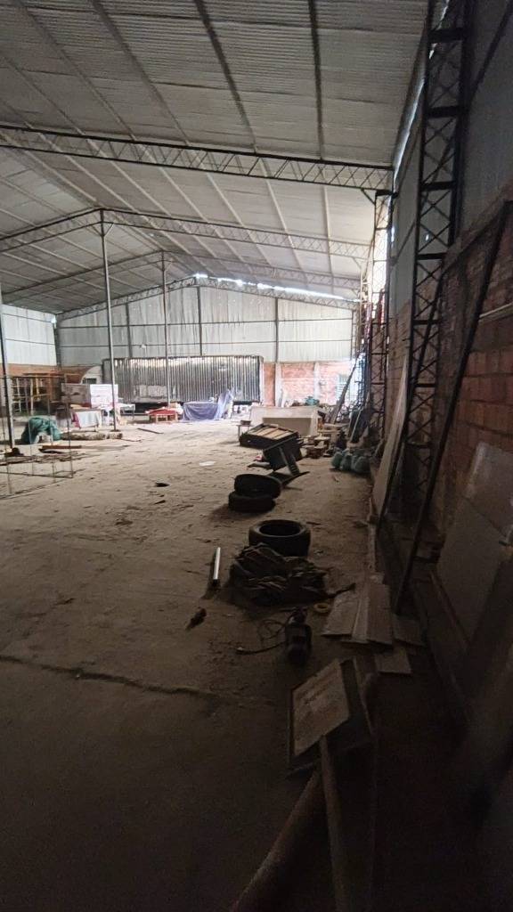 TINGLADO EN ALQUILER EN LIMPIO — foto 2