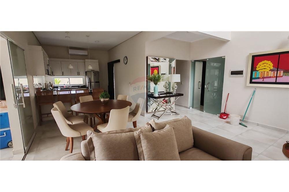 VENDO AMPLIA Y FINA RESIDENCIA EN SAN BERNARDINO — foto 3
