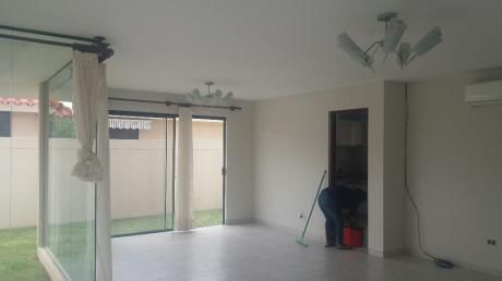 Z/remanso Alquilo Casa En Condominio