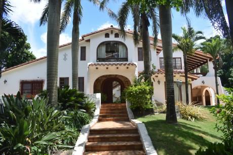 Casa Flia. Andaluz