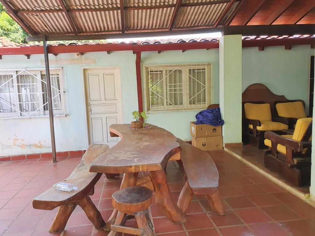 Vendo Chalet Como Terreno de 360 m2 en el Barrio San Pablo - CLLA6203756 — foto 3
