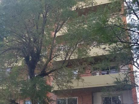 Alquiler De Departamento En Edificio Sicilia