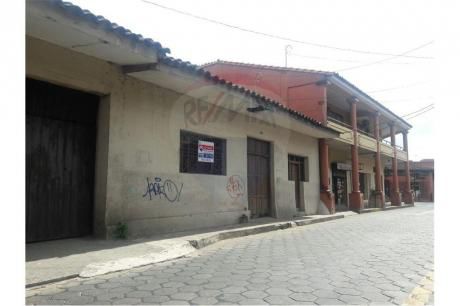 Casa En Zona Comercial Del Centro