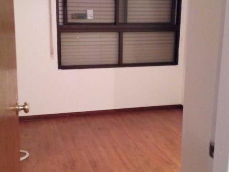 Oportunidad En Cordón-tres Cruces, 1 Dormitorio!!